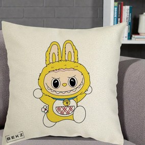 Perna Personalizata Labubu Galben Doraemon, 40x40 cm, Ecru, Husa Detasabila, Perna Inclusa, BEKZ®