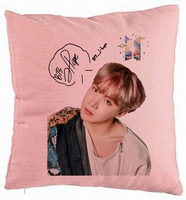 Perna Decorativa BTS J-hope, 40x40 cm, Roz, Husa Detasabila, Burduf