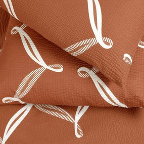 Goldea lenjerie de pat creponată deluxe - design cu frânghii pe culoare scorțișoară 200 x 220 și 2buc 50 x 70 cm