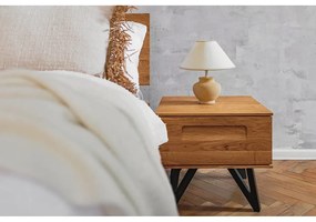 Noptieră din lemn de stejar Golo - The Beds
