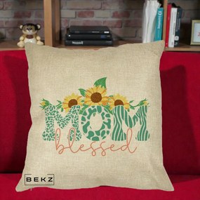 Cadou pentru Mama - Perna Personalizata Mom Blessed cu Floarea Soarelui Animal Print Teal, 40x40 cm, Crem, Husa Detasabila, Perna Inclusa, BEKZ®