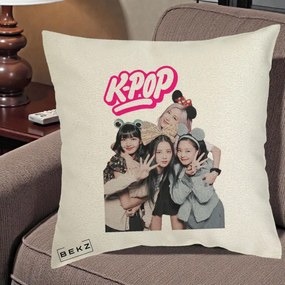Perna Personalizata BLACKPINK K-Pop Grup Pozitii Amuzante, 40x40 cm, Ecru, Husa Detasabila, Perna Inclusa, BEKZ®