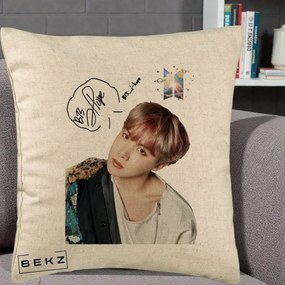 Perna Personalizata K-pop BTS J-Hope Par Roz Autograf, 40x40 cm, Bej, Husa Detasabila, Perna Inclusa, BEKZ®