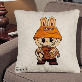 Perna Personalizata Labubu Streetwear Portocaliu, 40x40 cm, Bej Canapea, Husa Detasabila, Perna Inclusa, BEKZ®