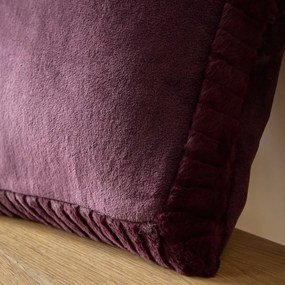 Pernă decorativă din micropluș/cocolino 55x55 cm Velvet and Faux Fur – Catherine Lansfield