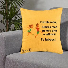 Cadou pentru Frate - Perna Personalizata Fratele Meu Te Iubesc Copii Alergand Colorat, 40x40 cm, Galben, Husa Detasabila, Perna Inclusa, BEKZ®