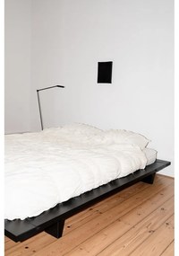 Pat dublu negru din lemn de pin cu grilă 180x200 cm Japan - Karup Design