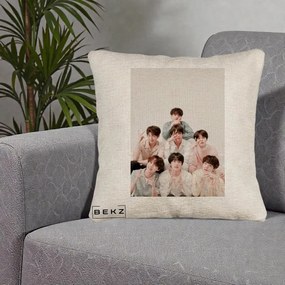 Perna Personalizata K-pop BTS Foto Grup Pastel, 40x40 cm, Bej Canapea, Husa Detasabila, Perna Inclusa, BEKZ®