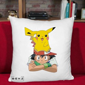 Perna Personalizata Ash si Pikachu, 40x40 cm, Alb Pufos, Husa Detasabila, Perna Inclusa, BEKZ®