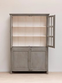 Vitrină clasică din lemn masiv de mango cu 4 uși vitrate și rafturi, finisaj gri antichizat, 135×42×204 cm, „Cheverny"