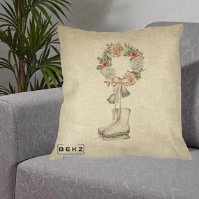 Perna Decorativa Patine cu Coroana Florala de Craciun, 40x40 cm, Crem, Husa Detasabila, Perna Inclusa, BEKZ®
