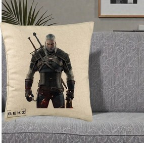Perna Personalizata The Witcher Geralt of Rivia Portret, 40x40 cm, Bej, Husa Detasabila, Perna Inclusa, BEKZ®