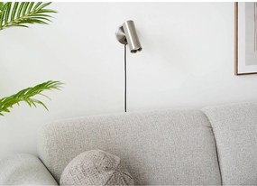 Aplică de perete argintie din oțel cu alimentare la priză Paris – House Nordic