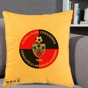 Perna Personalizata FK Csikszereda 1904 Fotbal, 40x40 cm, Galben, Husa Detasabila, Perna Inclusa, BEKZ®
