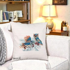 Perna Decorativa Bufnite de Iarna Albastre, 40x40 cm, Bej cu Franjuri, Husa Detasabila, Perna Inclusa, BEKZ®