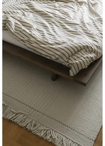 Pat matrimonial maro din lemn masiv de pin cu somieră 160x200 cm Japan – Karup Design