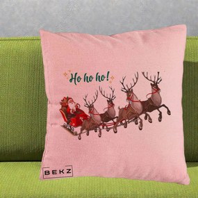 Perna Decorativa Ho Ho Ho Mos Craciun cu Sanie si Reni, 40x40 cm, Roz, Husa Detasabila, Perna Inclusa, BEKZ®
