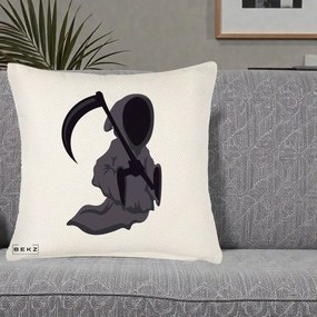 Perna Decorativa Moartea cu Coasa Grim Reaper Halloween, 40x40 cm, Crem Reliefat, Husa Detasabila, Perna Inclusa, BEKZ®