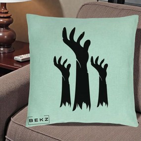 Perna Decorativa Halloween Maini Zombie Alb-Negru, 40x40 cm, Verde Menta, Husa Detasabila, Perna Inclusa, BEKZ®