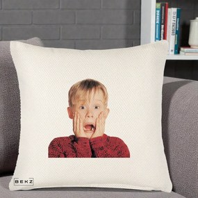 Perna Decorativa Kevin Singur Acasa, 40x40 cm, Crem Reliefat, Husa Detasabila, Perna Inclusa, BEKZ®