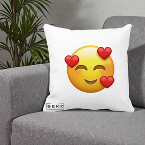 Perna Decorativa Emoji cu 3 Inimi, 40x40 cm, Alba Mata, Husa Detasabila, Perna Inclusa, BEKZ®