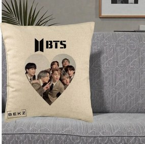 Perna Personalizata K-pop BTS Grup Fotografie in Inima, 40x40 cm, Bej, Husa Detasabila, Perna Inclusa, BEKZ®