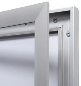 Vitrina interioara cu incuietoare cu informatii 3 x A4, ignifuga, aluminiu