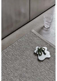 Covor tip traversă pentru interior și exterior gri 70x150 cm Sam Warm Grey – Pappelina