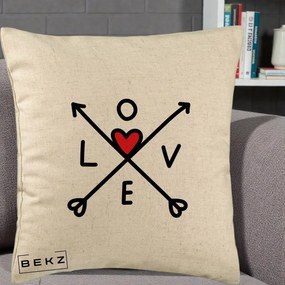 Perna Decorativa Love cu Sageti Incrucisate si Inima Rosie, 40x40 cm, Bej, Husa Detasabila, Perna Inclusa, BEKZ®