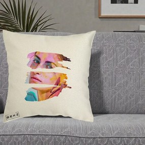 Perna Decorativa Portret Femeie Fragmentat Colorat, 40x40 cm, Ecru, Husa Detasabila, Perna Inclusa, BEKZ®