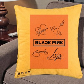 Perna Personalizata K-pop BLACKPINK Semnaturi Roz, 40x40 cm, Galben, Husa Detasabila, Perna Inclusa, BEKZ®