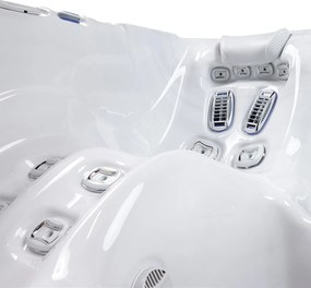 Minipiscina jacuzzi 3 persoane, 32 jeturi hidromasaj, WiFi, sistem audio, sistem In line-WIS, unitate de control Gecko IN.YE-3, 160   215 cm, Wellis