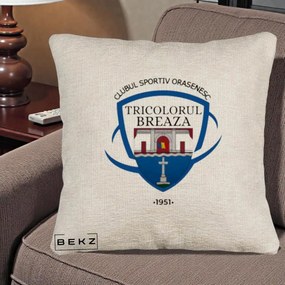 Perna Personalizata CSO Tricolorul Breaza 1951, 40x40 cm, Bej Canapea, Husa Detasabila, Perna Inclusa, BEKZ®
