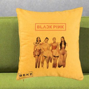 Perna Personalizata K-pop BLACKPINK Fotografie Grup Tinute Roz, 40x40 cm, Galben, Husa Detasabila, Perna Inclusa, BEKZ®