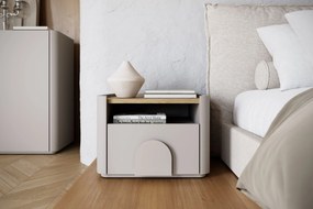 Noptieră Amilio 50 cm - cashmere / stejar uleiat / mânere cashmere