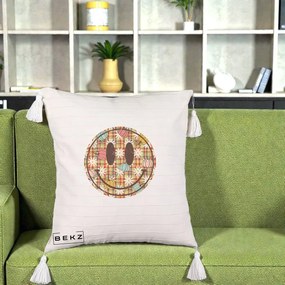 Perna Decorativa Smiley Face de Toamna cu Tartan si Dovlecei, 40x40 cm, Bej cu Franjuri, Husa Detasabila, Perna Inclusa, BEKZ®