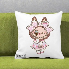 Perna Personalizata Labubu Lolita Roz cu Dantela, 40x40 cm, Alba Mata, Husa Detasabila, Perna Inclusa, BEKZ®