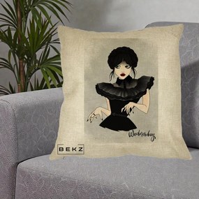 Perna Personalizata Wednesday Addams Portret Gotic, 40x40 cm, Crem, Husa Detasabila, Perna Inclusa, BEKZ®