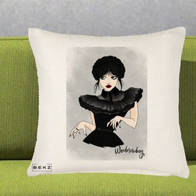 Perna Personalizata Wednesday Addams Portret Gotic, 40x40 cm, Crem Reliefat, Husa Detasabila, Perna Inclusa, BEKZ®