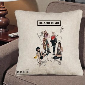 Perna Personalizata K-pop BLACKPINK Fotografie Grup Autografe Toate Membre, 40x40 cm, Bej Canapea, Husa Detasabila, Perna Inclusa, BEKZ®
