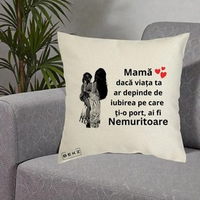 Cadou pentru Mama - Perna Personalizata Mama Nemuritoare Imbratisare, 40x40 cm, Ecru, Husa Detasabila, Perna Inclusa, BEKZ®