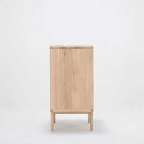 Comodă din lemn masiv de stejar cu 3 sertare Gazzda Fawn