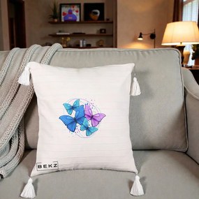 Perna Decorativa Patru Fluturi Turcoaz-Violet, 40x40 cm, Bej cu Franjuri, Husa Detasabila, Perna Inclusa, BEKZ®