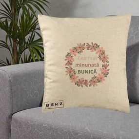 Cadou pentru Bunica - Perna Personalizata Cea Mai Minunata Bunica Coronita Flori Roz, 40x40 cm, Bej, Husa Detasabila, Perna Inclusa, BEKZ®
