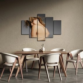 Tablou - Imaginea unei femei care face baie (150x105 cm)