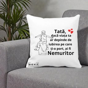Cadou pentru Tata - Perna Personalizata Tata Supererou Nemuritor, 40x40 cm, Alba Mata, Husa Detasabila, Perna Inclusa, BEKZ®