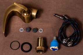 Baterie lavoar baie , tip cascada , bronz  antichizat , TRENDY S