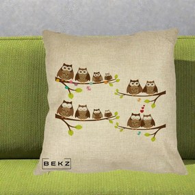Perna Decorativa Familie de Bufnite pe Ramuri, 40x40 cm, Crem, Husa Detasabila, Perna Inclusa, BEKZ®