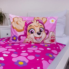 Lenjerie de pat pentru copii roz din bumbac pentru pătuț 100x135 cm Paw Patrol "Pawsome friendships grow" – Jerry Fabrics