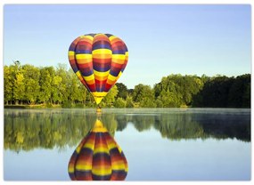 Tablou cu balon cu aer cald pe un lac (70x50 cm)